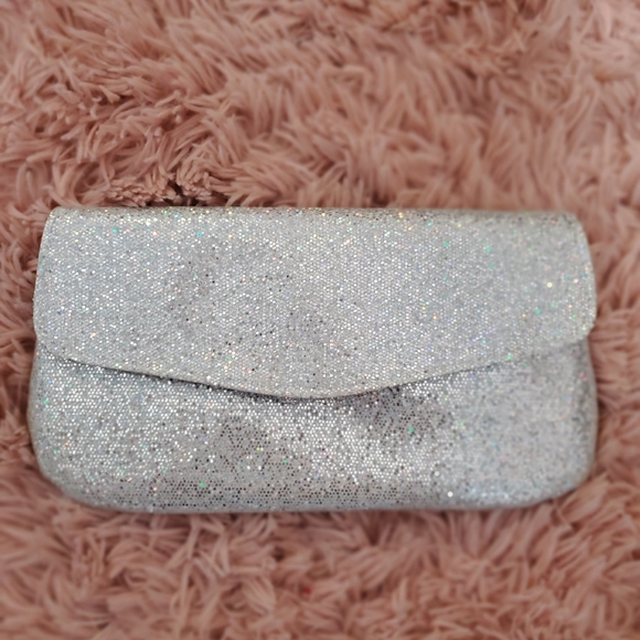 Sliver evening clutch - Picture 1 of 2